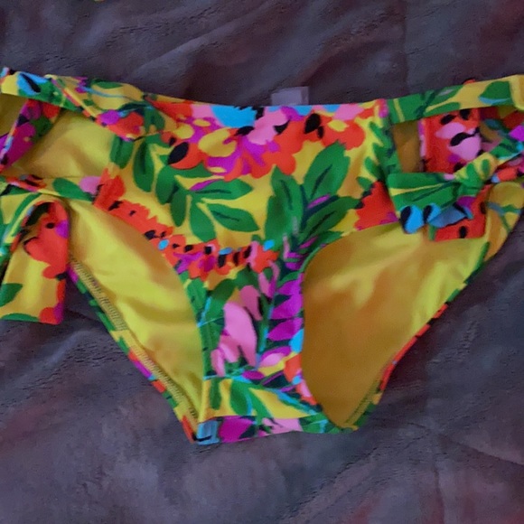 Aerie bikini! - Picture 3 of 6